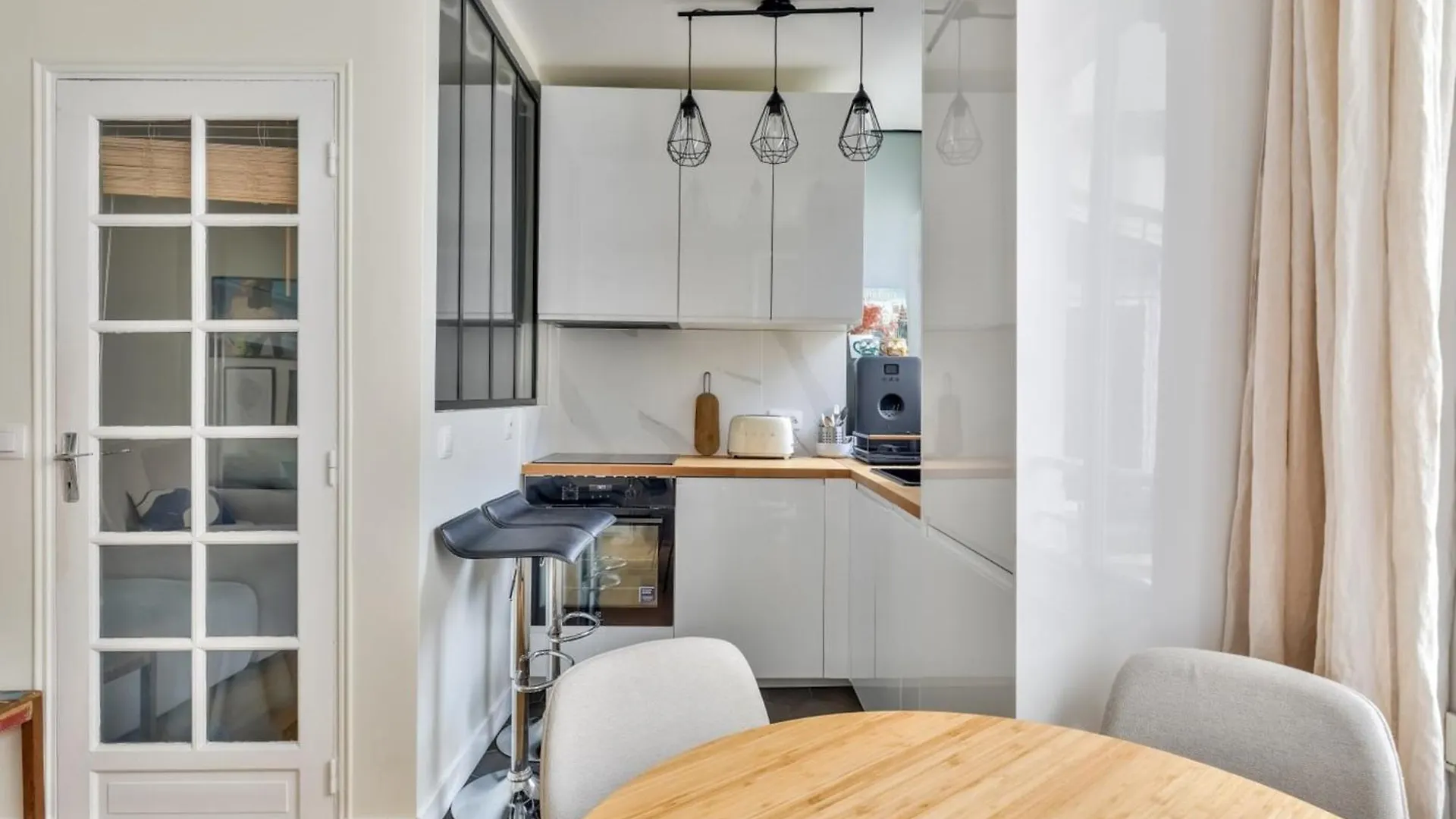 Apartment Near Grands Boulevards باريس 0*,